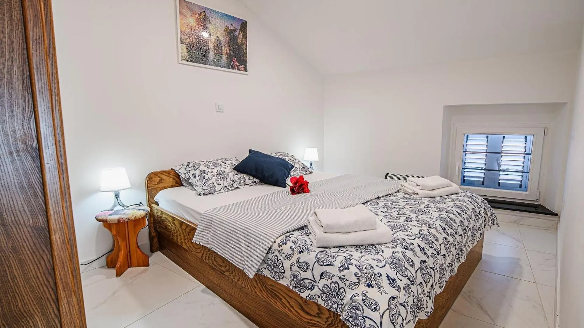 Sleek And Stylish Umag Apartments With Sea View - Two Bedroom Apartment With Terrace